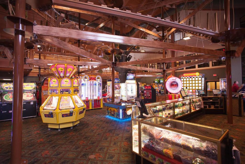 Club Wyndham Glacier Canyon Wisconsin Dells Bagian luar foto