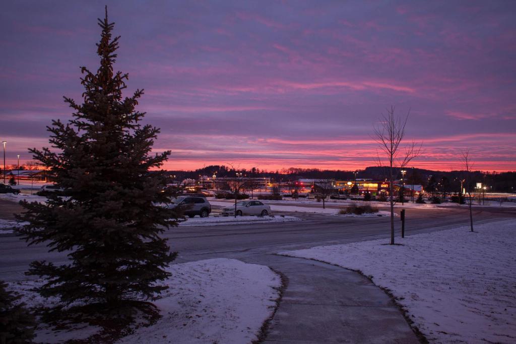 Club Wyndham Glacier Canyon Wisconsin Dells Bagian luar foto
