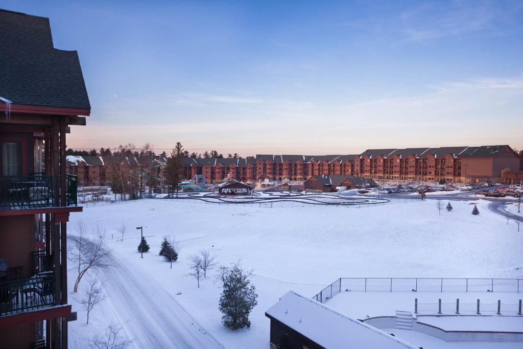 Club Wyndham Glacier Canyon Wisconsin Dells Bagian luar foto